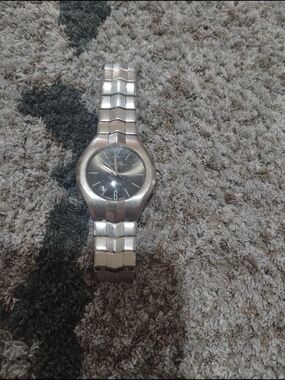 Men's Silver Stainless Steel Quartz Watch - Unbranded